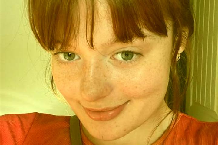 Alice, 24, a red green-eyed mediterranean companion based in Airali. Offering BDSM, Dinner Date, Party Girl. Available for incall and outcall, overnight book...