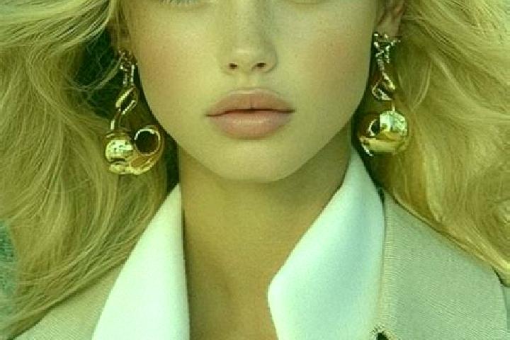 Alice, 25, a blonde amber-eyed caribbean companion based in Timberlea. Offering OWO, CIM, Deep French Kissing. Available for incall and outcall, day and even...