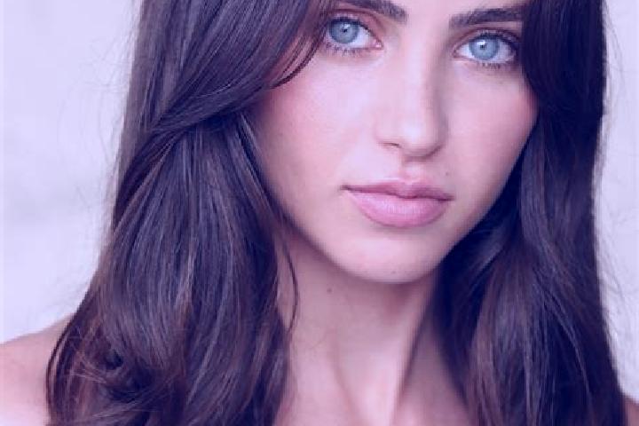 Alice, 25, a brunette brown-eyed latina companion based in Fan Xian. Offering Striptease, Erotic Massage, A-Level. Available for incall and outcall, overnigh...