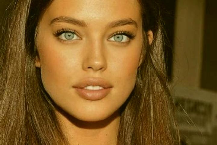 Alice, 25, a chestnut green-eyed caucasian companion based in Roa. Offering Travel Companion, Deep French Kissing, OWO, Striptease. Available for incall and ...
