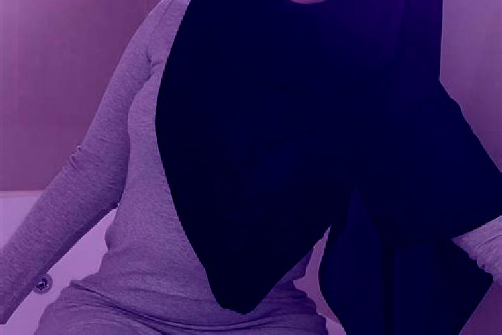 Alice, 25 — Escort in Param, Iran