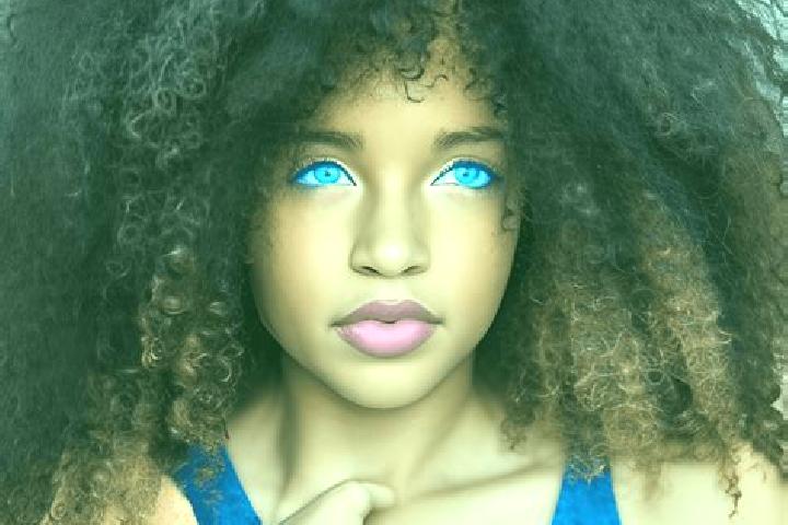 Alice, 26, a black blue-eyed ebony companion based in Paraje Arroyon. Offering Domination, Massage, GFE, BDSM. Available for incall and outcall, overnight bo...