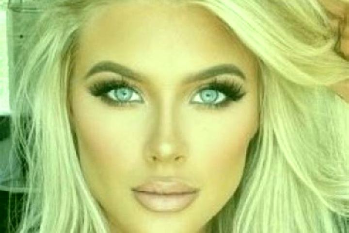 Alice, 26, a platinum blonde green-eyed ebony companion based in Beauregard-Vendon. Offering A-Level, Girlfriend Experience, Prostate Massage, Couples. Avail...