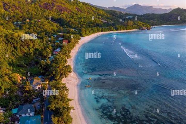Alice, 26 — Escort in Baie Lazare, Seychelles