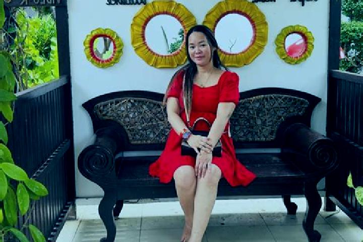 Alice, 26 — Escort in Damolog, Philippines