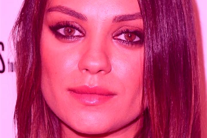 Alice, 27, a auburn hazel-eyed mediterranean companion based in Spycker. Offering Travel Companion, Massage, Dinner Date. Available for incall and outcall, o...