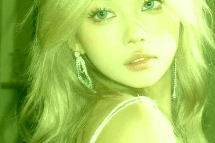 Alice, 27, a blonde brown-eyed asian companion based in Tatarka. Offering A-Level, Massage, OWO. Available for incall and outcall, overnight bookings available.