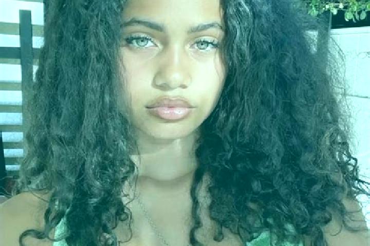Alice, 27, a red green-eyed mixed companion based in Fratte. Offering Duos, Striptease, Girlfriend Experience. Available for incall and outcall, day and even...