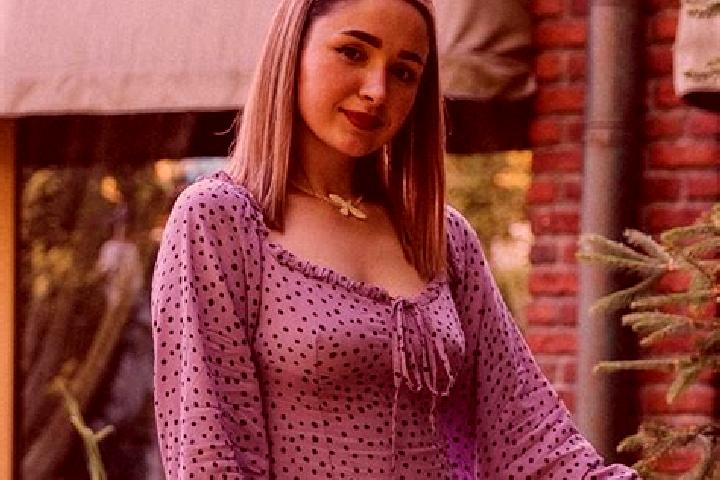 Alice, 27 — Escort in Vapnyarka, Ukraine