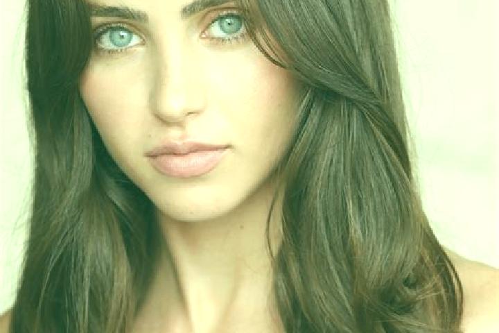 Alice, 28, a red brown-eyed caucasian companion based in Shevington. Offering Dinner Date, BDSM, GFE. Available for incall and outcall, overnight bookings av...
