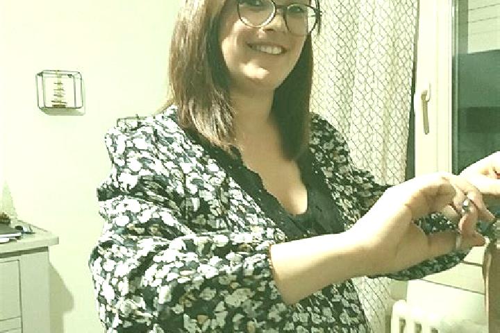 Alice, 28 — Escort in La Guierche, France