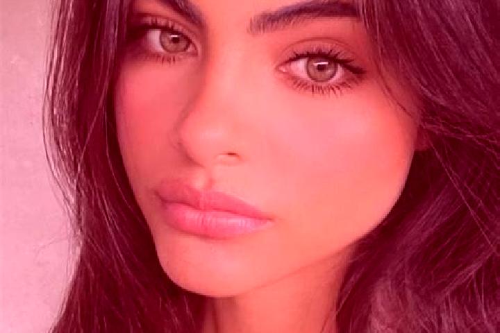 Alice, 30, a blonde dark-eyed indian companion based in Santa Maria de Ipire. Offering Duos, Massage, Roleplay, Erotic Massage, Fetish. Available for incall ...