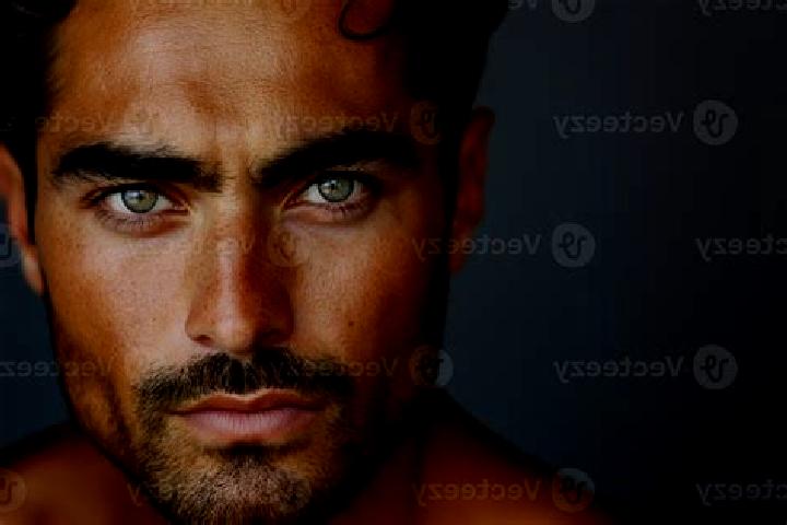 Alice, 30, a dark blonde amber-eyed middle eastern companion based in Almenara. Offering GFE, Tantra, Deep French Kissing, Travel Companion. Available for in...