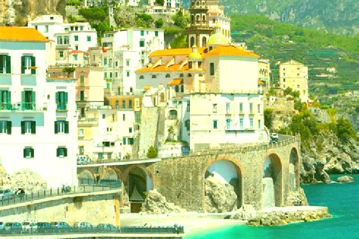 Alice, 30 — Escort in Monteflavio, Italy