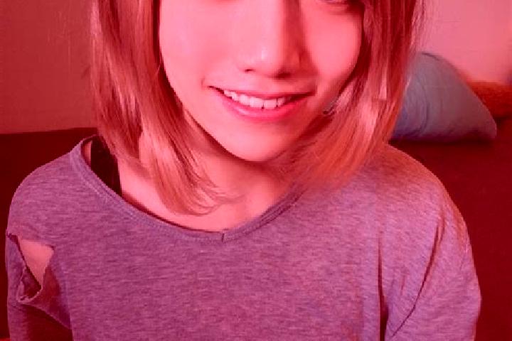 Alice, 31, a platinum blonde brown-eyed mixed companion based in Oinao. Offering OWO, Duos, 69. Available for incall and outcall, overnight bookings available.
