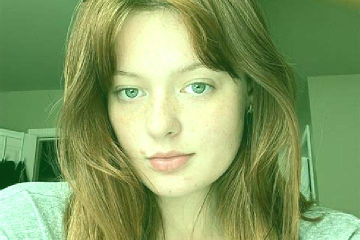Alice, 32, a auburn dark-eyed mediterranean companion based in San Jose del Cabo. Offering A-Level, Fetish, Roleplay. Available for incall and outcall, overn...