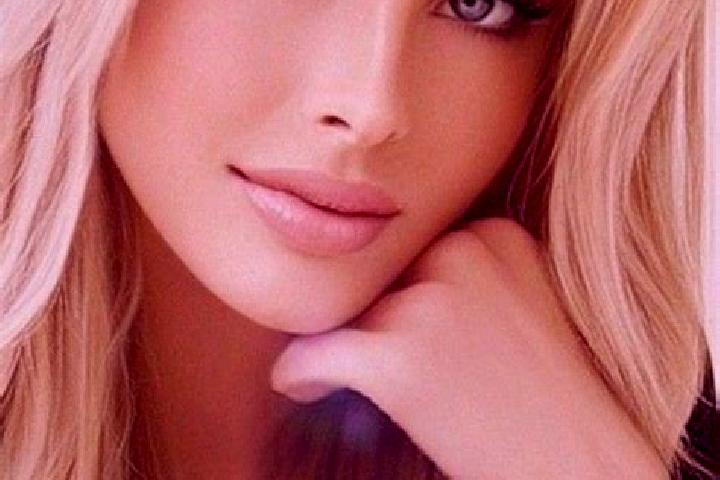 Alice, 32, a dark blonde blue-eyed caucasian companion based in Suvorovo. Offering Erotic Massage, OWO, Deep French Kissing, Tantra, BDSM. Available for inca...