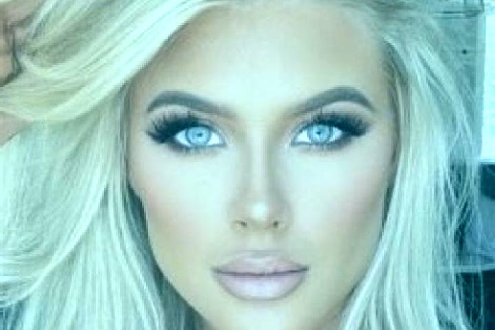 Alice, 32, a platinum blonde blue-eyed caribbean companion based in Mondolfo. Offering CIM, Tantra, Striptease, Girlfriend Experience, 69. Available for inca...