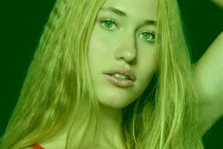 Alice, 32 — Escort in Breitenbach, Switzerland