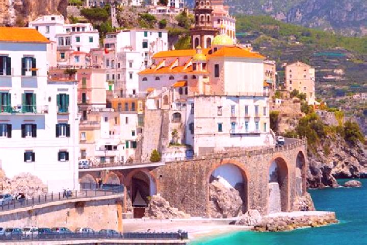 Alice, 32 — Escort in Codogna-Cardano, Italy