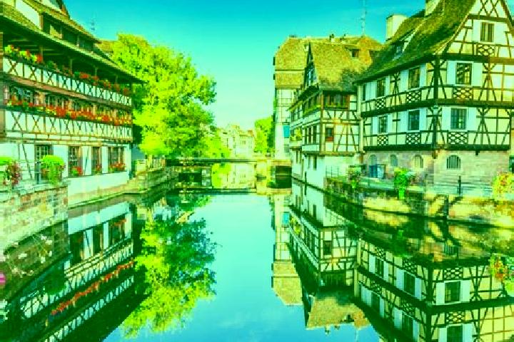 Alice, 32 — Escort in Haute-Goulaine, France