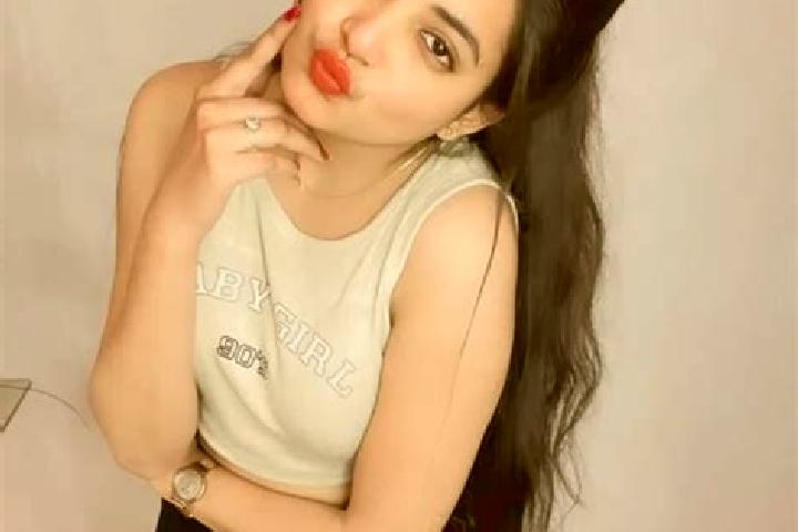 Alice, 32 — Escort in Venkatapuram, India