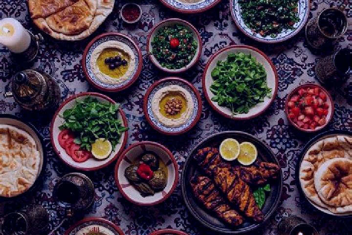 Alice, 33, a auburn dark-eyed middle eastern companion based in Tangyan. Offering CIM, Dinner Date, 69, Couples. Available for incall and outcall, day and ev...