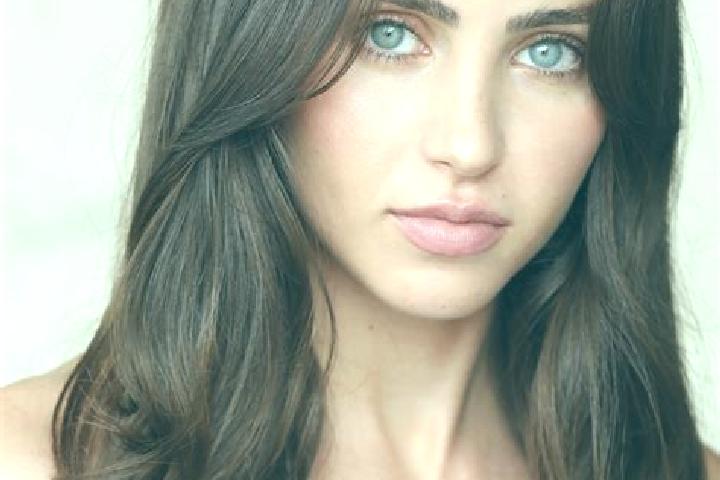 Alice, 33, a brunette blue-eyed caucasian companion based in Kananya. Offering Erotic Massage, Deep French Kissing, Striptease, Domination, Prostate Massage....