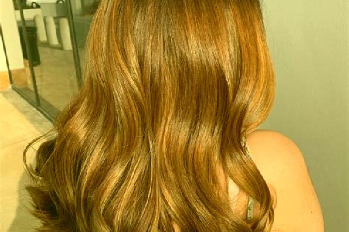 Alice, 33, a chestnut brown-eyed slavic companion based in Granadas. Offering Duos, Prostate Massage, OWO. Available for incall and outcall, overnight bookin...