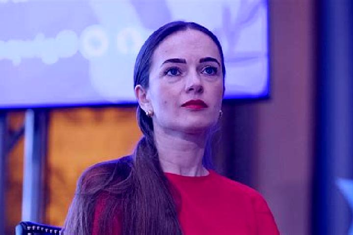 Alice, 33 — Escort in Velykyi Rakovets, Ukraine
