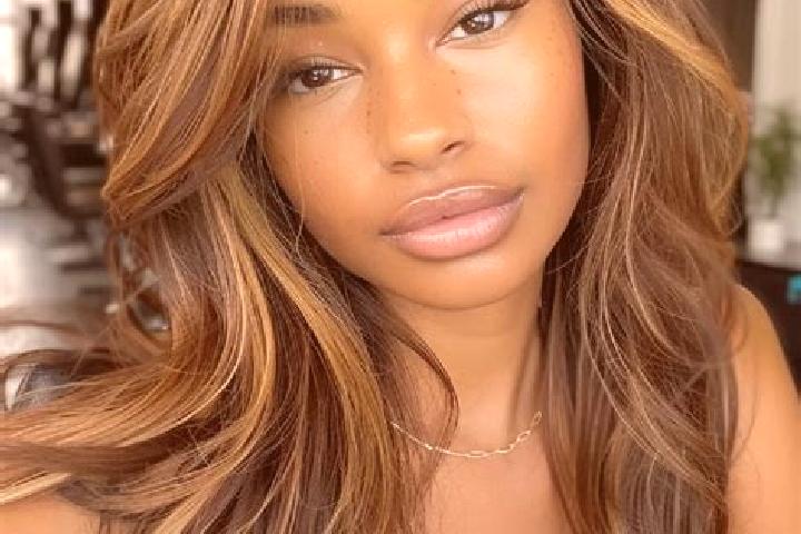 Alice, 34, a dark blonde dark-eyed mixed companion based in Muana. Offering CIM, Deep French Kissing, Couples, GFE. Available for incall and outcall, overnig...