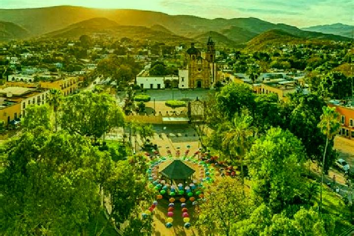 Alice, 34 — Escort in La Sierra, Mexico