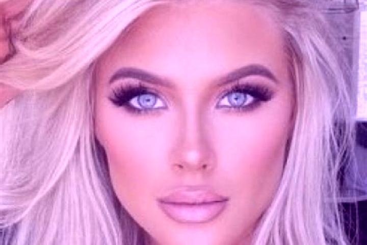 Alice, 35, a platinum blonde dark-eyed caribbean companion based in Maricao. Offering Fetish, OWO. Available for incall and outcall, day and evening dates.
