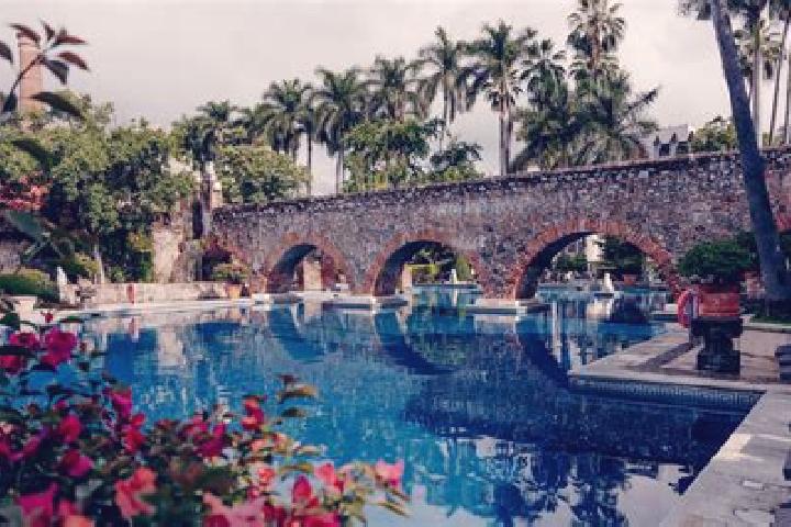 Alice, 35 — Escort in Tecamalucan, Mexico