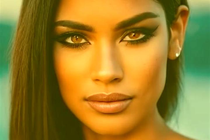 Alice, 36, a blonde amber-eyed latina companion based in Hondschoote. Offering Couples, GFE, Erotic Massage. Available for incall and outcall, day and evenin...