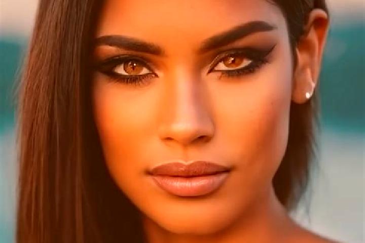 Alice, 36, a dark blonde amber-eyed latina companion based in Ain Oussera. Offering Party Girl, Duos, Fetish, Couples. Available for incall and outcall, day ...