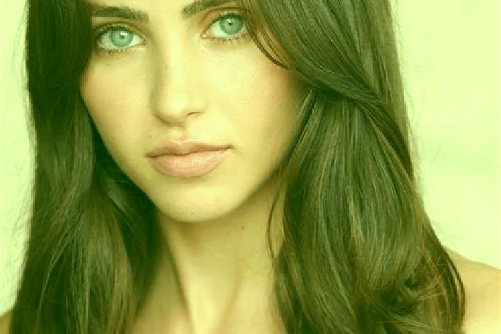 Alice, 36, a red brown-eyed latina companion based in Brusio. Offering Deep French Kissing, Overnight, Duos, Massage. Available for incall and outcall, day a...