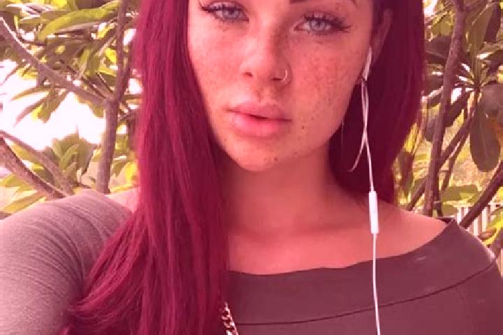Alice, 37, a auburn dark-eyed caucasian companion based in Santa Maria di Licodia. Offering OWO, Travel Companion, Deep French Kissing. Available for incall ...