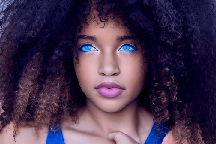 Alice, 37, a black blue-eyed ebony companion based in Setiles. Offering Deep French Kissing, Couples, 69. Available for incall and outcall, day and evening d...