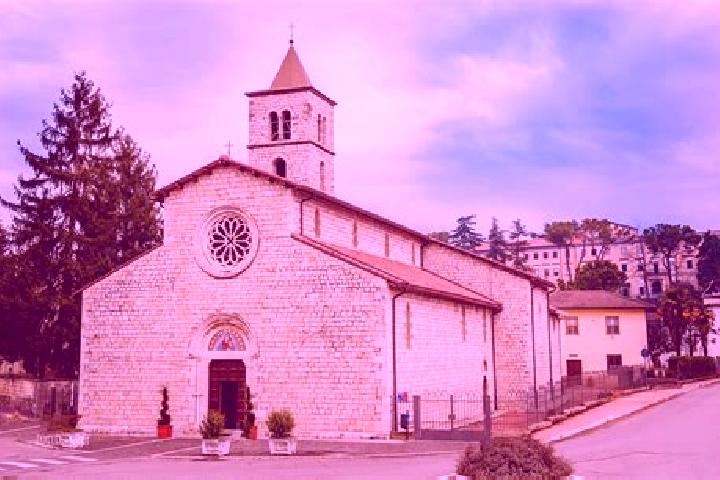 Alice, 37, a red amber-eyed slavic companion based in San Vincenzo Valle Roveto Superiore. Offering CIM, Travel Companion, Deep French Kissing, Overnight, Er...