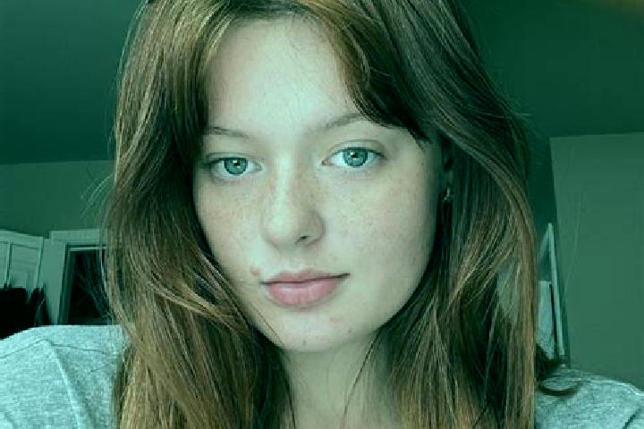 Alice, 37, a red brown-eyed caucasian companion based in Murray Hill. Offering Domination, Massage, GFE. Available for incall and outcall, day and evening da...
