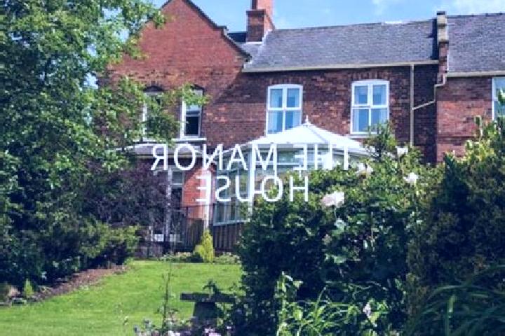 Alice, 37 — Escort in Little Weighton, United Kingdom