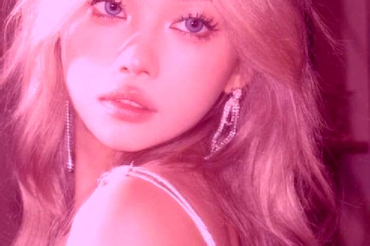 Alice, 38, a blonde blue-eyed asian companion based in Kahoku. Offering GFE, Dinner Date, A-Level, Striptease. Available for incall and outcall, overnight bo...