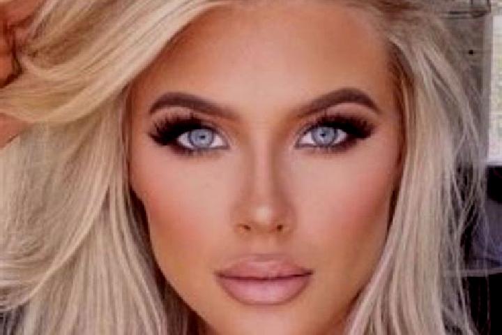 Alice, 38, a platinum blonde brown-eyed indian companion based in San Miguel Tecpan. Offering Fetish, Deep French Kissing, Striptease, CIM. Available for inc...