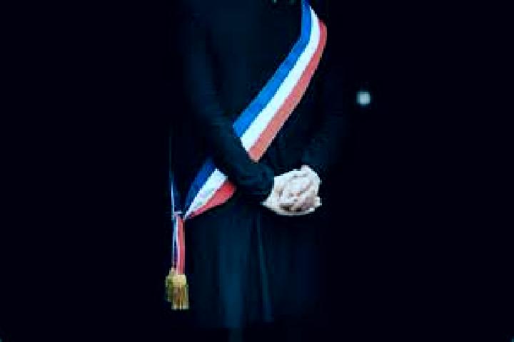 Alice, 38 — Escort in Boiscommun, France
