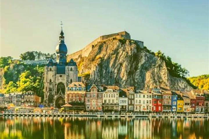 Alice, 38 — Escort in Gougnies, Belgium