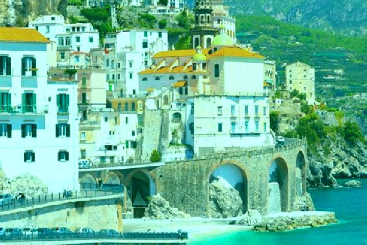 Alice, 38 — Escort in Grugliasco, Italy