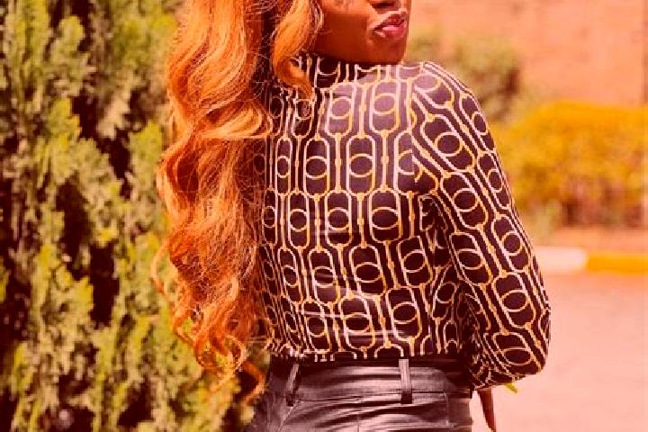 Alice, 38 — Escort in Kawaida, Kenya