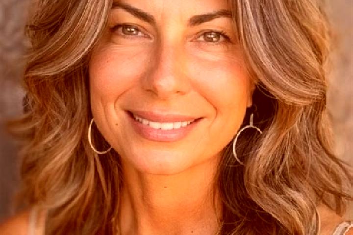 Alice, 39, a brunette grey-eyed latina companion based in Niedercorn. Offering Couples, Prostate Massage, GFE, Duos. Available for incall and outcall, day an...
