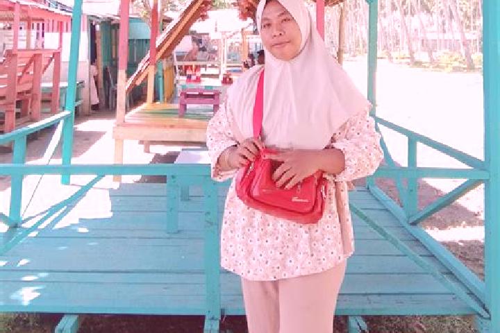 Alice, 39 — Escort in Buol, Indonesia